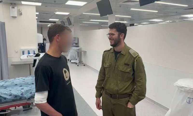 קצין צה"ל שאיבד את ידו בעזה &ndash; הסתער על המחבל בפיגוע