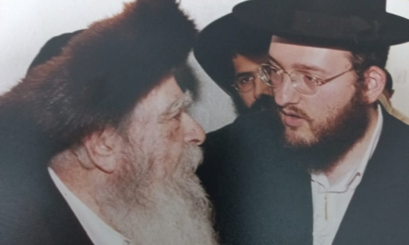 יום פטירתו: הנכד מספר על הצדיק רבי רפאל לוין זצ"ל