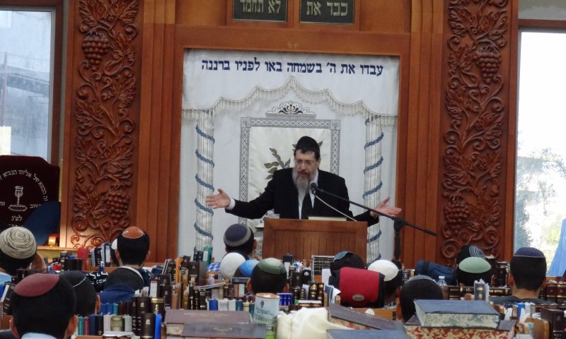 מה היה הרב קוק זצ"ל אומר במקום "חג שבועות עבר"?