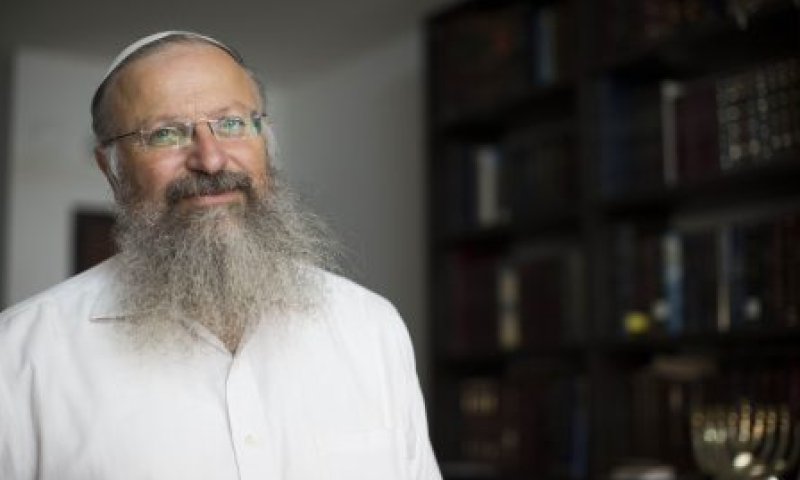 צפו: שיעורו השבועי של הרב שמואל אליהו