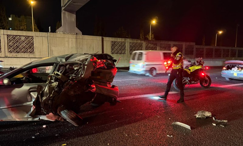 הקטל בדרכים: בן 25 נהרג בתאונה בכביש 20, פצועים קשה בכביש 6