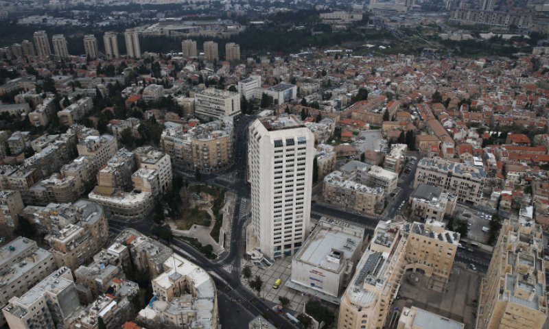 קרן של תקווה: ירידה במחירי הדירות בישראל