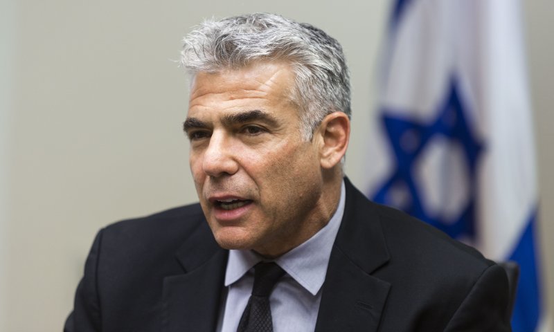 יאיר לפיד: "לימוד תורה הוא ערך עליון"