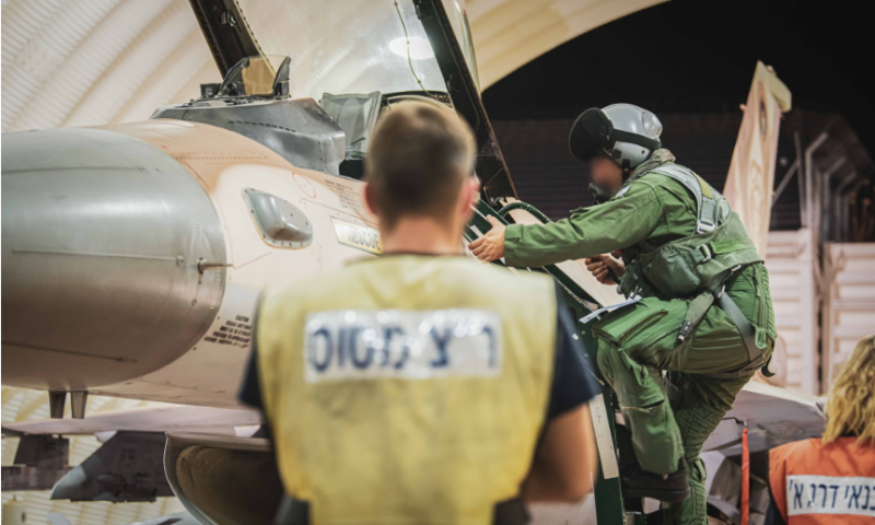 מאות טייסים במכתב מקומם: "להפסיק את המלחמה באופן מיידי"