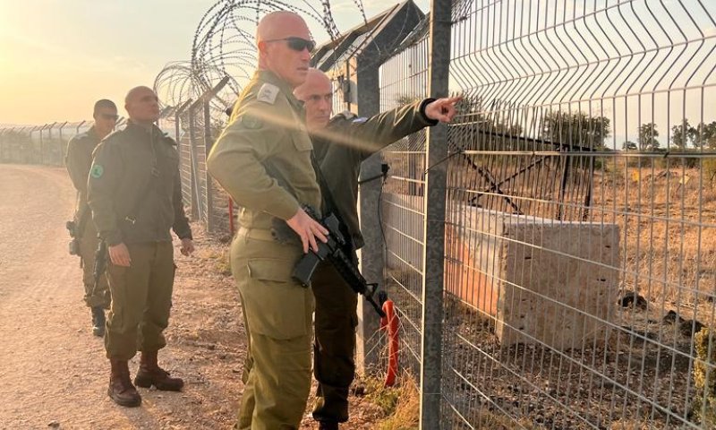 האלוף גורדין הגיע לבסיס בו בוצעה גניבת הענק