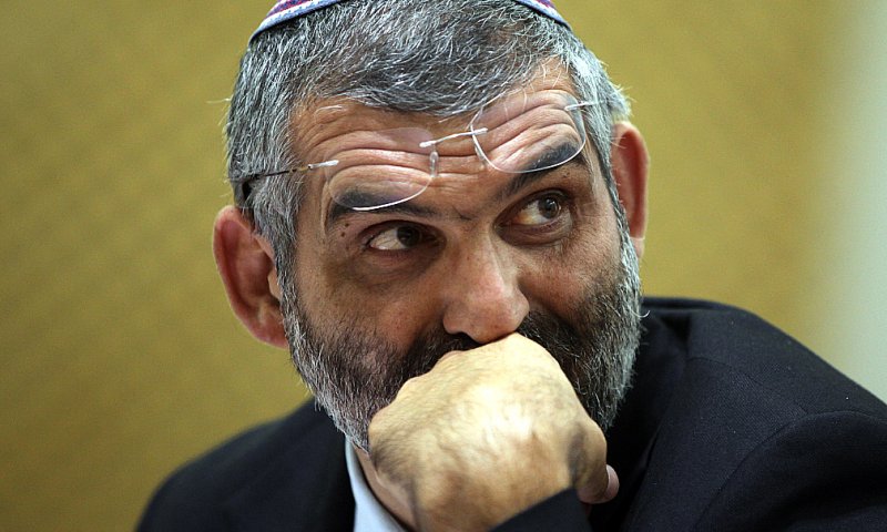 הרבנות הצבאית &ndash; מוסד ב'כאילו' ● דעה