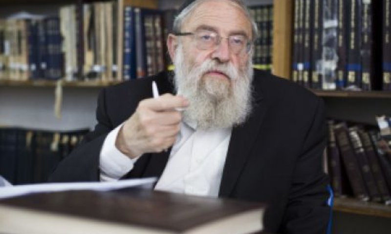 הרב שטרן השעה שני משגיחים שלא שהו בעסק