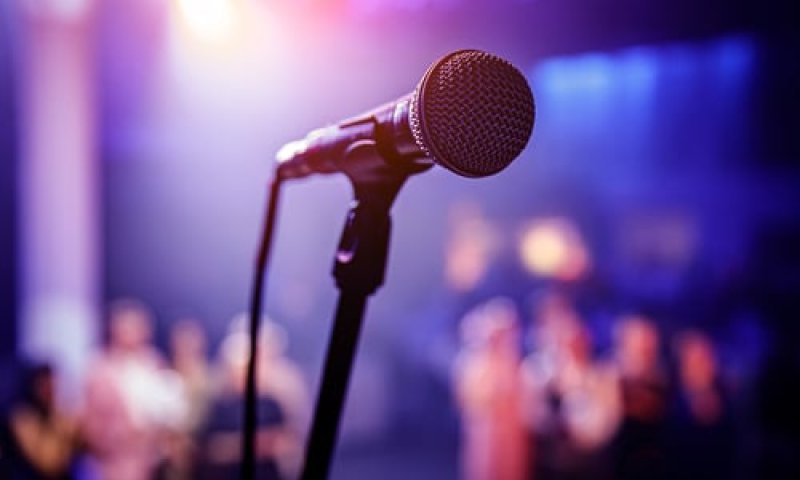 אחרי 40 שנה: הזמר הישראלי הודיע על חזרה לארץ