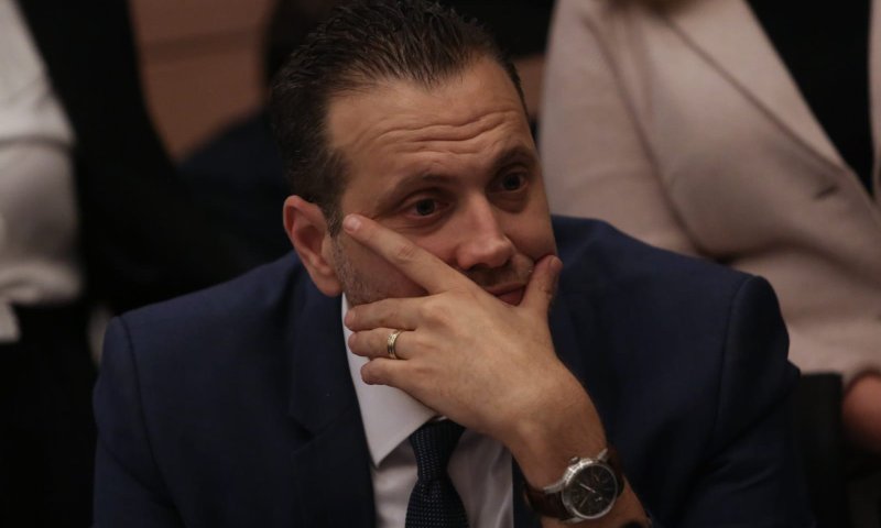 מיקי זוהר מונע דיון על כספי הפנסיה של שי ניצן