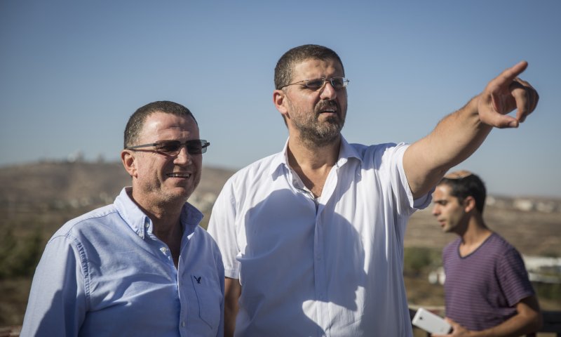 בנט השתכנע &ndash; והציב אוליטמטום לנתניהו