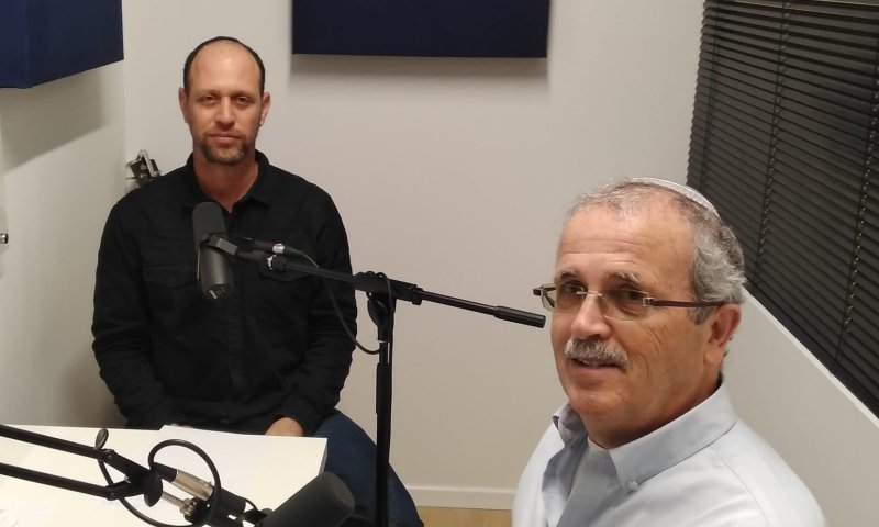 המאבק של נתניהו בבית המשפט: צוללים עם פרופ' ידידיה שטרן