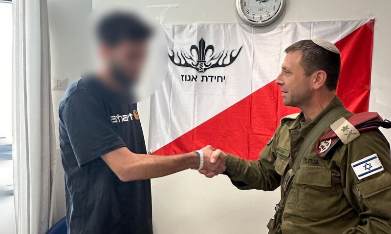 צפו בתמונות: בכירי צה"ל ביקרו חיילים פצועים בהדסה