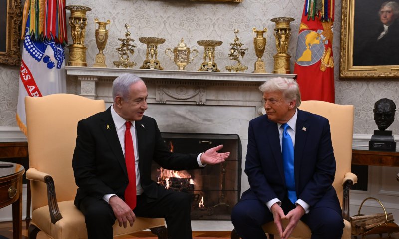 טראמפ בשיחה עם נתניהו: "התקיפה בדוחא &ndash; צעד לא חכם"