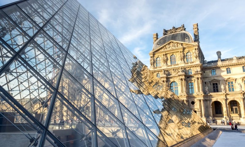 צרפת בהלם: זה שווי הנזק מהשוד במוזיאון הלובר