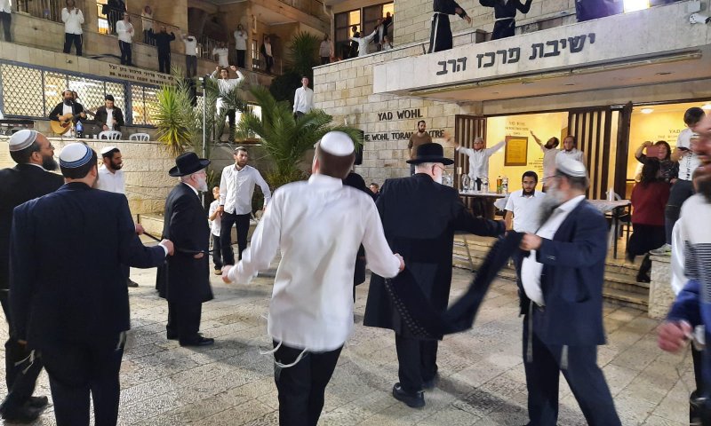 ביצהר, מרכז הרב ובית אל: חתונות בצל קורונה. צפו