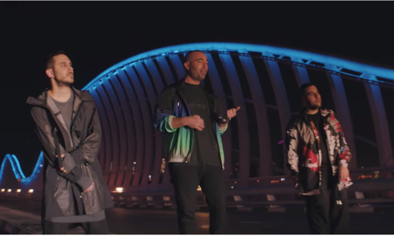 "סבאח אל חיר מדובאי": עומר אדם בקליפ יוצא דופן