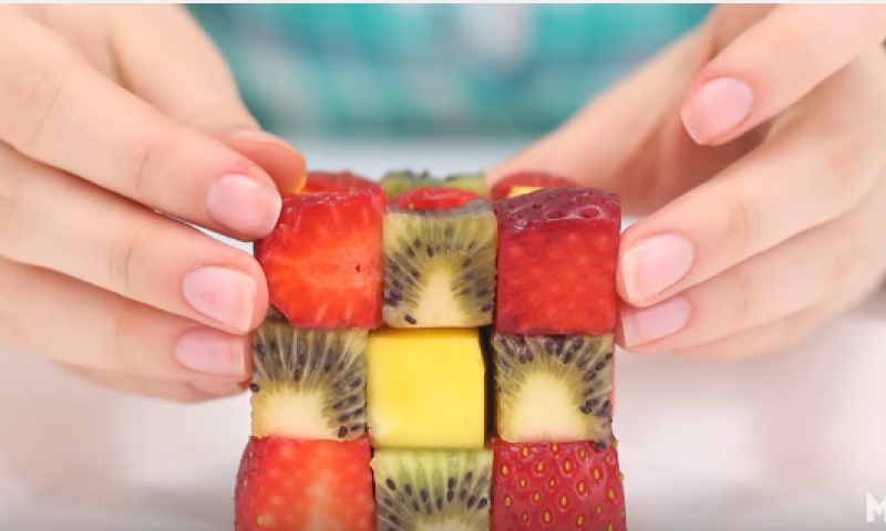 צפו: 7 דברים מטורפים שאפשר להכין מפירות