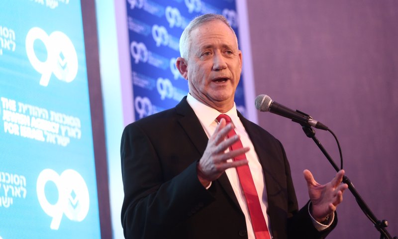 גנץ: מתחייב לקדם את מתווה הכותל