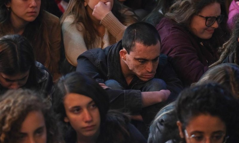 טקס יום הזיכרון לזכר נפגעי הטרור &ndash; משפחה אחת