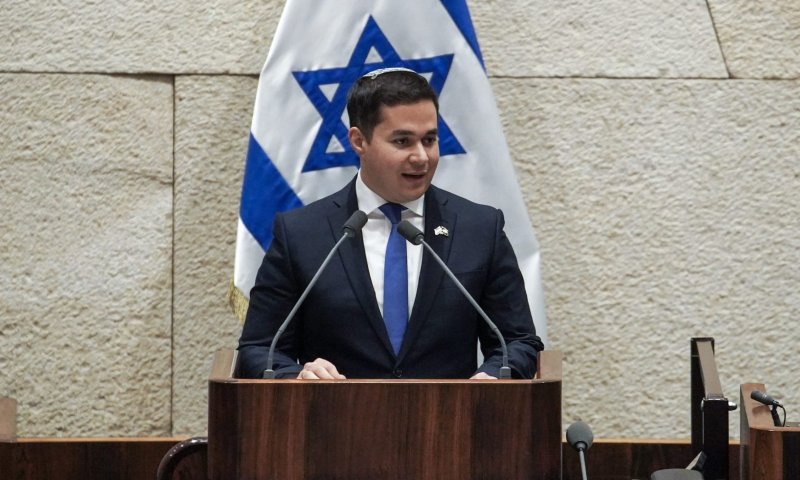 אילוז נגד היועמ"שית: אסור להתייחס לעמדה שלה