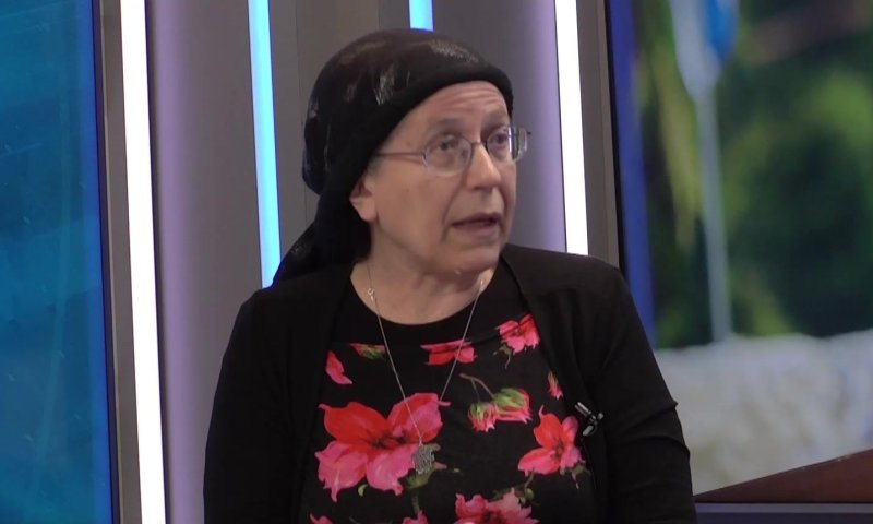 במקביל לחקיקה נגד נתניהו: סטרוק דורשת חוקים ימניים