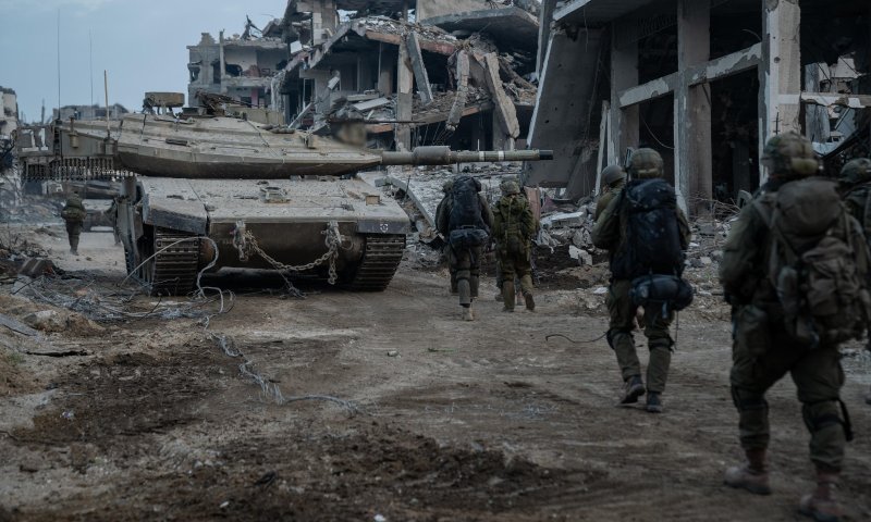 רגע לפני שיגור &ndash; עשרה מחבלים חוסלו מהאוויר. צפו