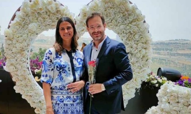 מזל טוב: העיתונאי החרדי התארס בשנית