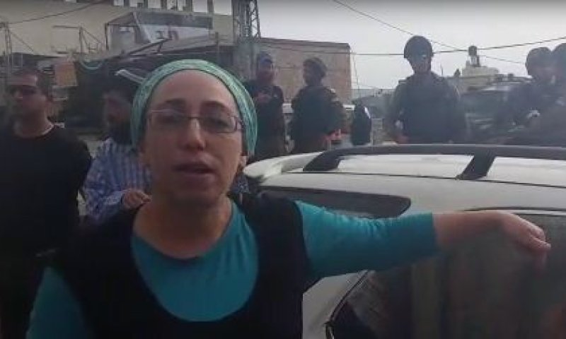 צפו בעדות של תושבת יצהר שנפצעה מיידוי אבנים