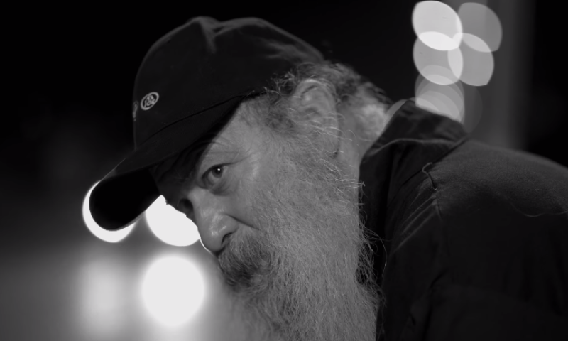 בתפקיד המתדלק: שולי רנד בקליפ חדש ומרגש &bull;צפו