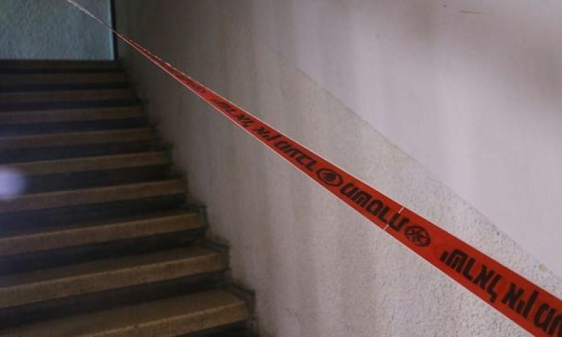 התקשר למשטרה ודיווח: "רצחתי את שתי אחיותי"