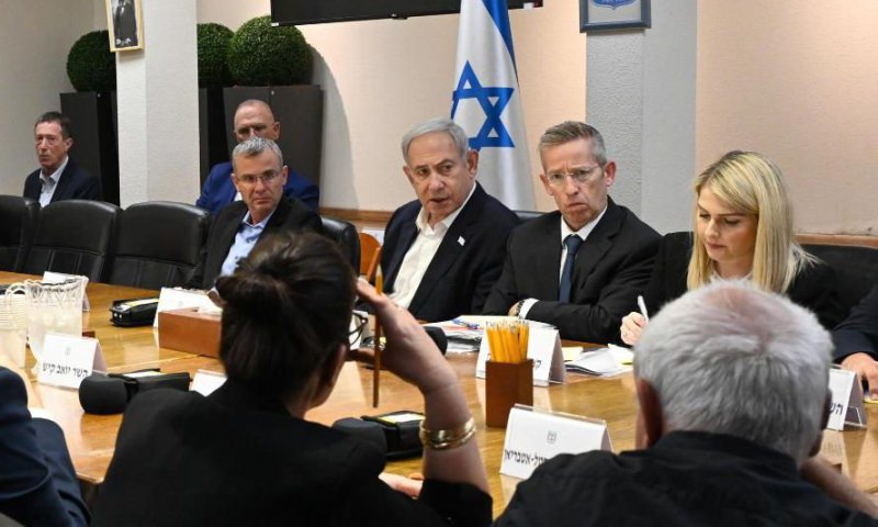 הקבינט החליט: תופסק הזרמת החשמל והדלק לעזה