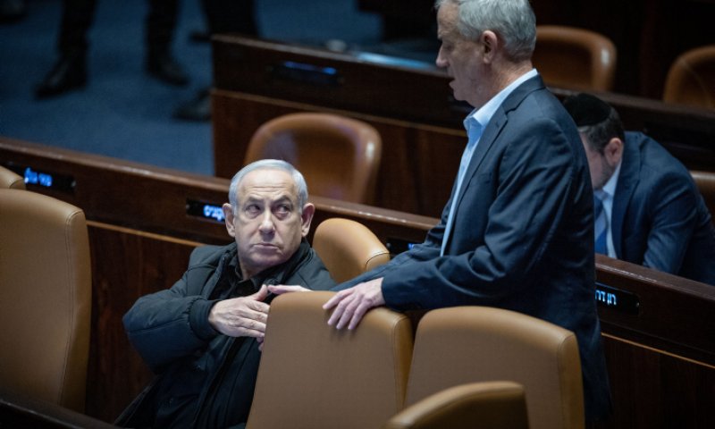 סקר מפתיע: זה המרוויח הגדול מהדרמה הבטחונית