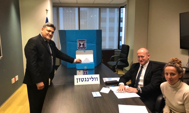 הבחירות כבר כאן: הנציגים בחו"ל מתחילים להצביע