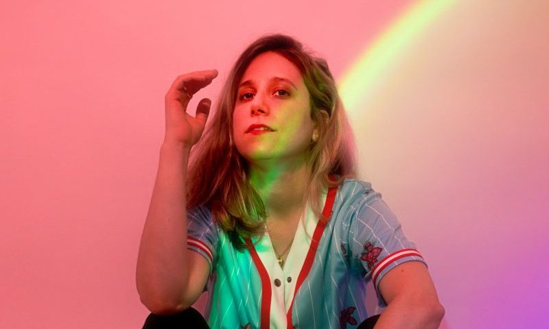 עד לאן? מירב הלינגר בשאלות על אמונה ואהבה