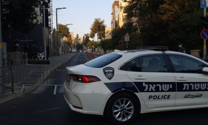 רב מוכר נעצר בחשד לביצוע עבירות מין בתלמידיו