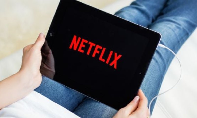 אפקט הקורונה: זינוק בצפייה באתרי הסטרימינג