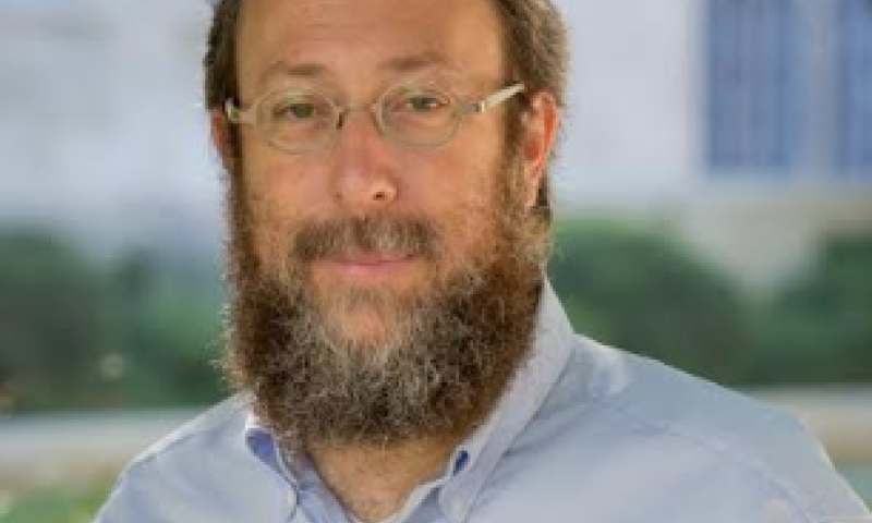 'צהר' נכנס דרך השער ש'השגחה פרטית' פתח