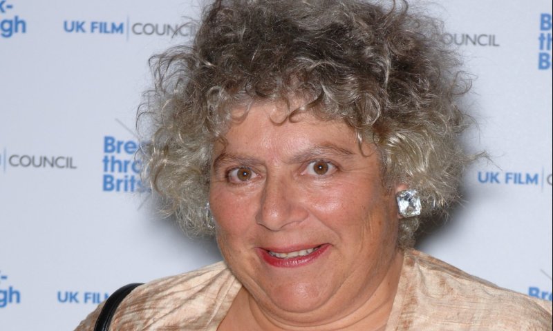 כוכבת הסרטים טוענת: "הארי פוטר זה לילדים"