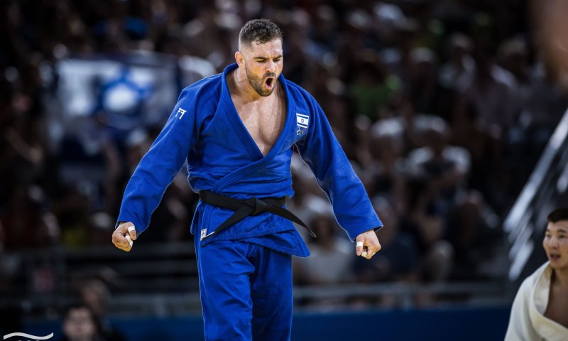 פלצ'יק אחרי הזכייה: "רק רציתי לשמח את כולם"