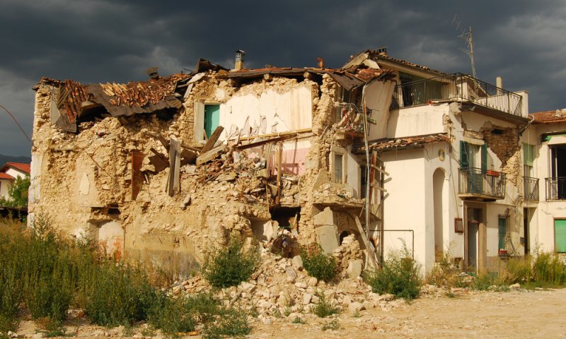 רעידת אדמה באיטליה: לפחות 247 הרוגים