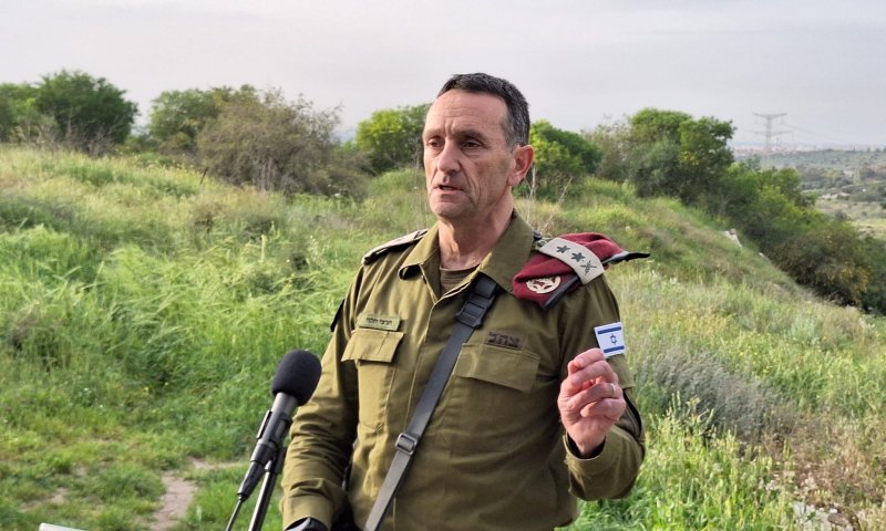הרמטכ"ל: "עצירת המינויים תפגע בצה"ל"