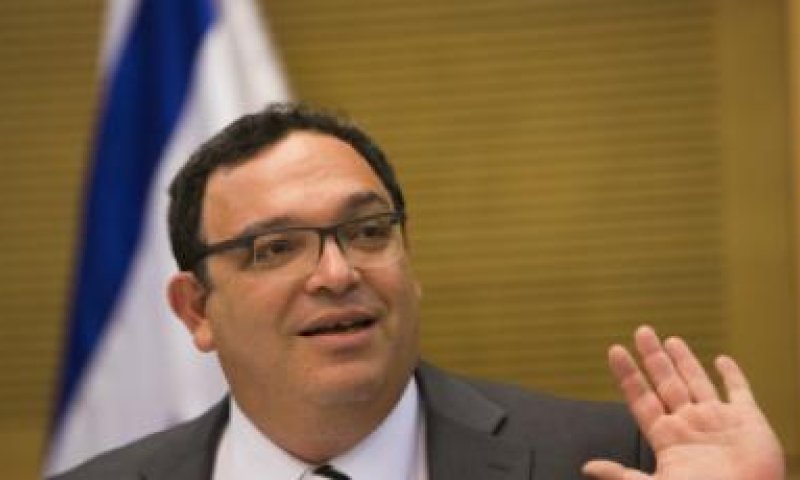 הרב שי פירון מדבר בפולנית