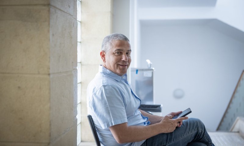 אחרי החרם שהוביל: ינון מגל הושעה מרדיו 103