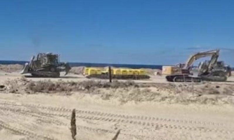 מהמפות לשטח: כלים הנדסיים מסמנים את הקו הצהוב בעזה