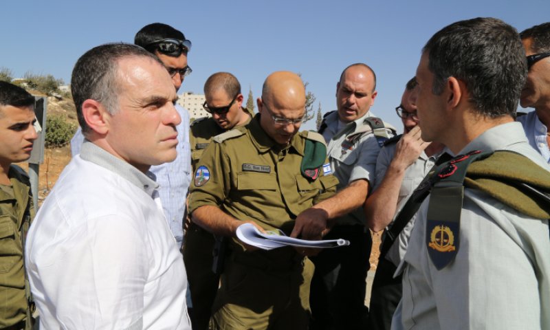 רביבי במתקפה חריפה: "מדובר בבן אדם שקרן"