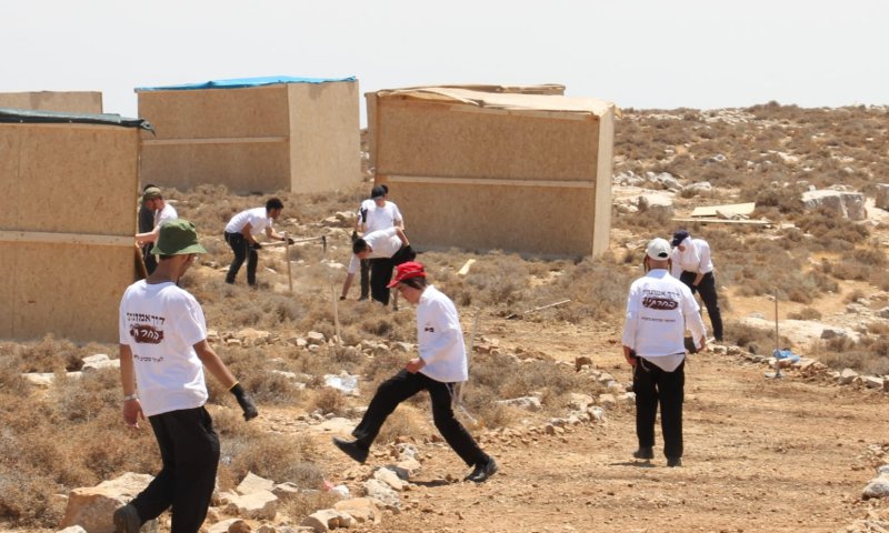 בגוש עציון הוקם דרך אמונה &ndash; המאחז החרדי הראשון