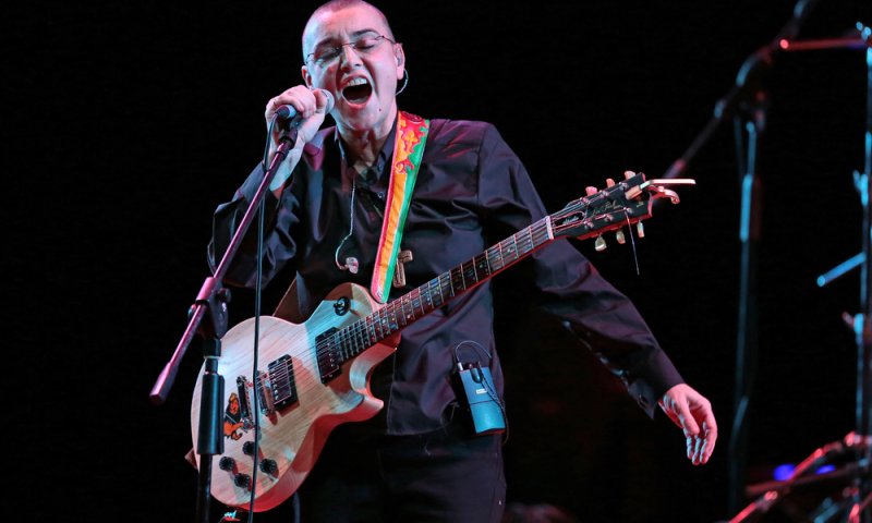 הזמרת שינייד אוקונור הלכה לעולמה בגיל 56