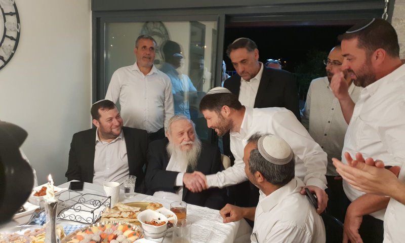 לקדם את המיזוג: סמוטריץ' נפגש עם הרב דרוקמן