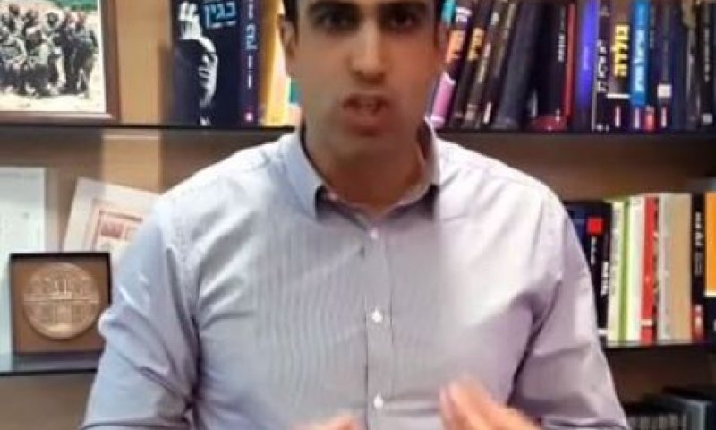 "פעל לאחדות בין מכאל בן ארי לאלי ישי"