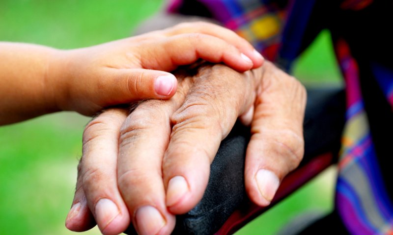 חיידק מעיים שיתק שני ילדים